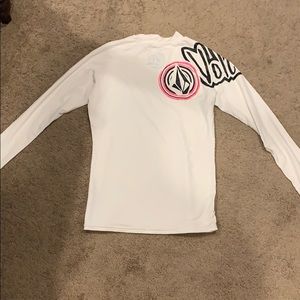Volcom rash guard women. Size large